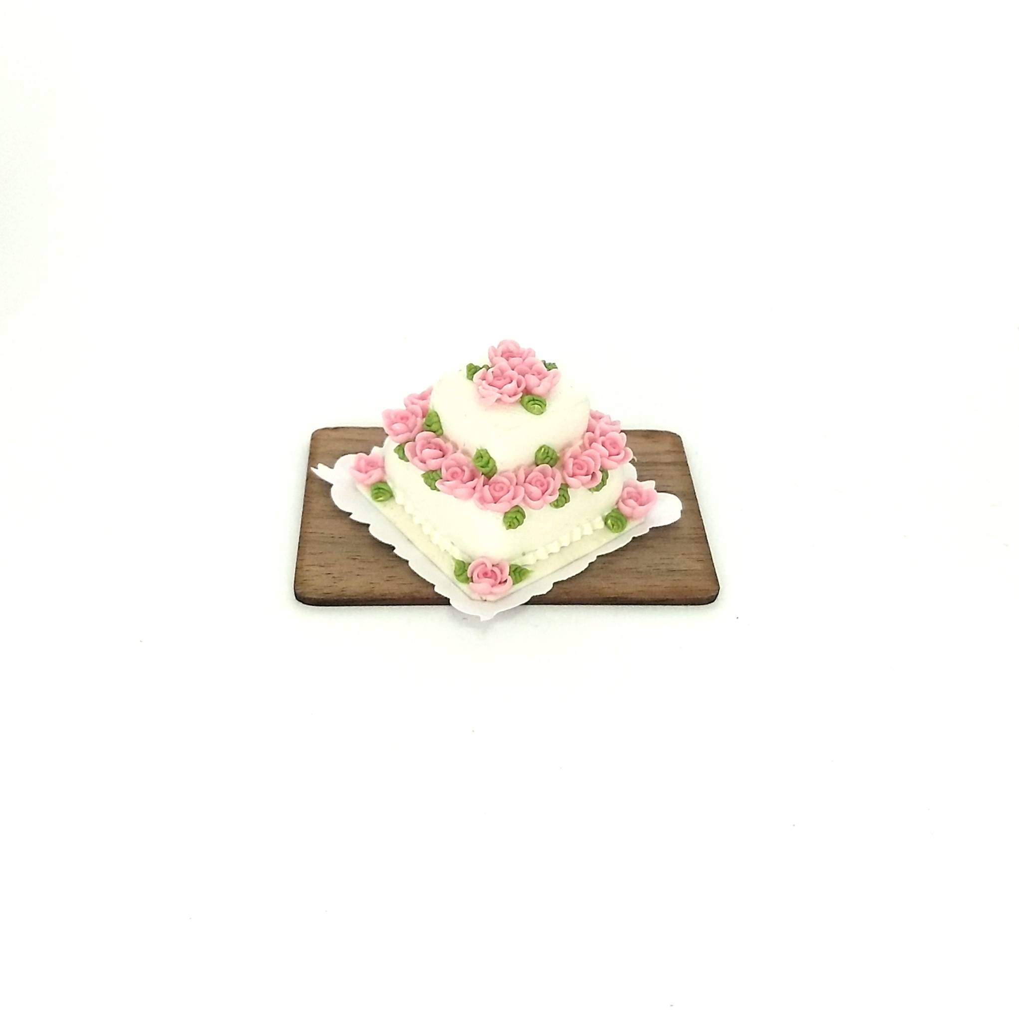 Pastel de 2 pisos cuadrado decorado con rosas | Miniaturas Saribel